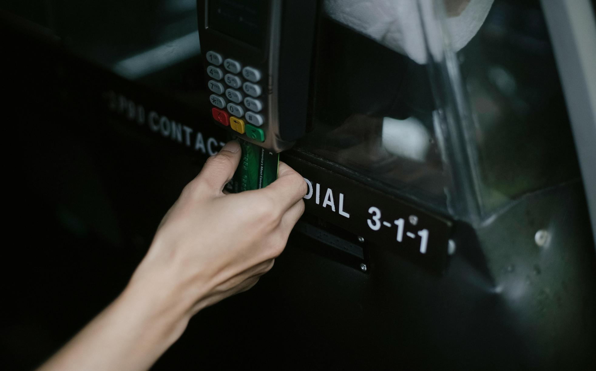 Insertar tarjeta SIM en Tab K12
